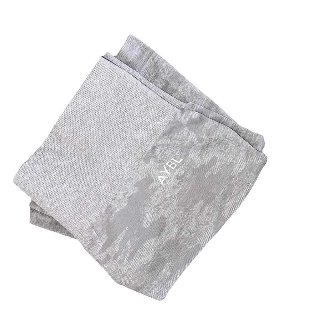 AYBL Evolve Camo Seamless Biker Shorts Gym Lifting Scrunch Large Gray 4"